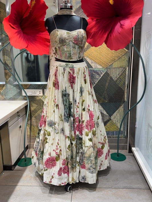 Floral charm